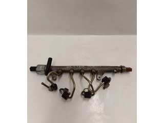 Топливная рампа 03L130089B   Volkswagen Golf VI  