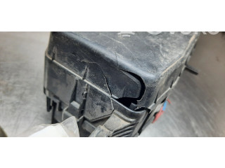 Блок предохранителей     Hyundai Getz    