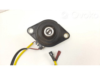 Zámek zadních dveří 51248150240, 8150240 BMW 7 E38 2000