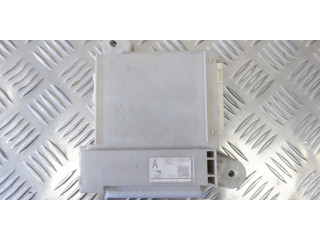   Pojistková skříňka 8267030340   Lexus GS 250 350 300H 450H 2012