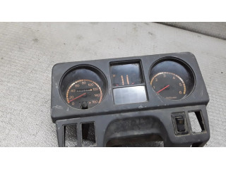 Přístrojová deska Mitsubishi Pajero 1989 MB386588