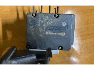 Блок АБС 1J0907379Q, 10094903323 Skoda Octavia Mk1 (1U) 1996 - 2004 года