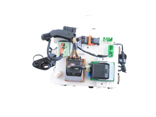 Блок комфорта 31453184 Volvo XC40