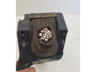 Блок предохранителей  9494210   Volvo XC90    