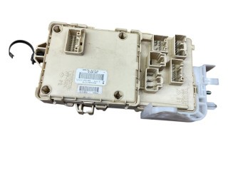 Блок предохранителей 892210F010   Toyota Corolla Verso E121    