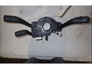 Ручка стеклоочистителей Audi Q5 SQ5