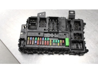 Блок предохранителей    Ford Transit Custom    