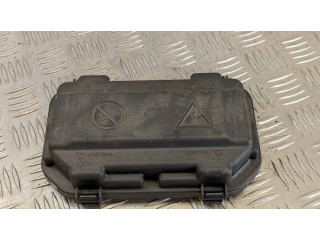 Pojistková skříňka Крышка ящика предохранителей 9224872, 10688710 BMW 1 F20 F21 2013