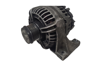 Генератор 8676498, 0124525029   Volvo V70      