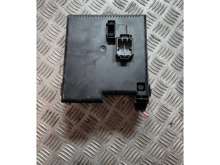 Блок предохранителей 12217799 Volvo S60