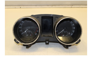 Geschwindigkeitsmesser Cockpit 5L0920840P Skoda Yeti (5L)