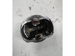 Píst Ne Subaru Forester SH