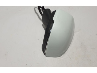 Зеркало электрическое Volvo XC40 - года