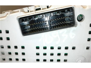 Přístrojová deska KIA Carnival 2008 940034D260