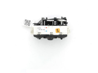 Блок управления климат-контролем 1688300485 Mercedes-Benz A W168