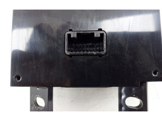 Блок управления климат-контролем Tesla Model S