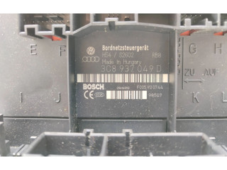 Блок комфорта 3C8937049D, H54S2602 Volkswagen Caddy