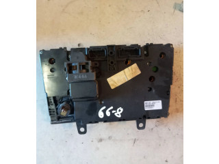 Блок управления климат-контролем 8697137, 04W51E04 Volvo XC90