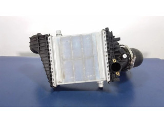 Интеркулер  A1330900514   Mercedes-Benz CLA C117 X117 W117 2.0