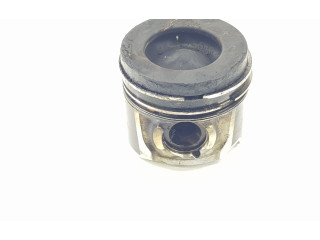  Поршень с шатуном  1607373680, 1607373680  Peugeot 2008 I  