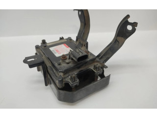 Блок управления двигателя Lexus LS UCF30