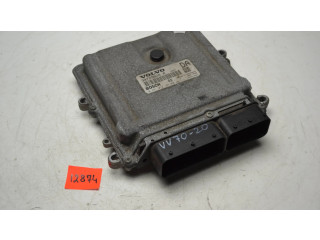 Блок управления двигателя 30729826, 0281012103   Volvo XC90