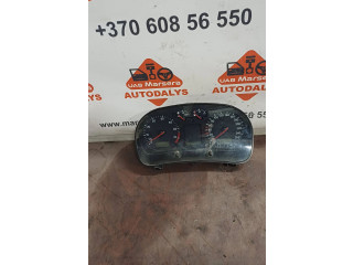 Přístrojová deska Volkswagen Bora 2002 1035100002