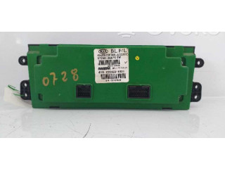 Блок управления климат-контролем 972503E075 KIA Sorento