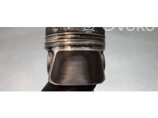 Píst 04L107065AM001, 04L105401A Volkswagen Tiguan DFG