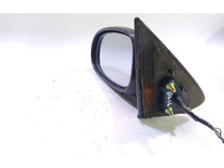 Zpětné zrcátko  Nissan Maxima 2000    