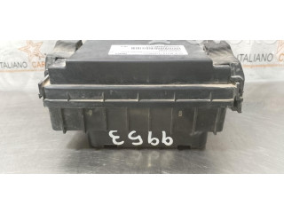   Pojistková skříňka 1K0937125D   Volkswagen Caddy 2018