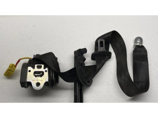 Передний ремень безопасности