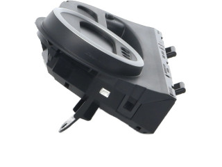 Панель приборов 8201462024 Renault Twingo II