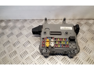 Блок предохранителей 56010436AE Jeep Cherokee III KJ