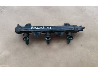 Топливная рампа 03E133320 Skoda Fabia Mk1 (6Y)