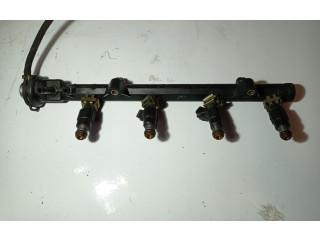 Топливная рампа 030133319G   Volkswagen Polo III 6N 6N2 6NF  