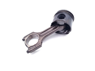  Поршень с шатуном M47D20(204D4) M47D20  BMW X3 E83 для дизельного двигателя 2.0