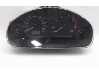 Панель приборов MR915790 Mitsubishi Carisma