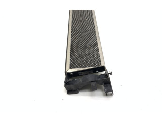 Интеркулер HX7317F791AB Jaguar XE