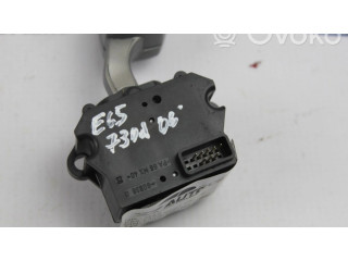 Ручка стеклоочистителей 6959987   BMW 7 E65 E66