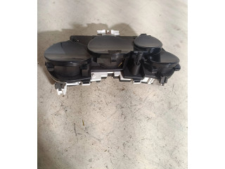 Přístrojová deska Pontiac Vibe 2003