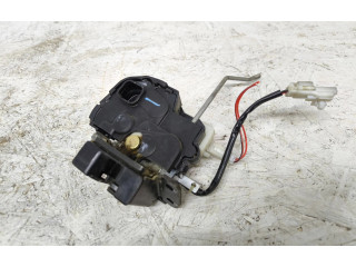 Zámek zadních dveří Mazda 2 2005