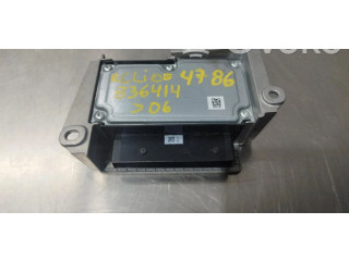 Блок подушек безопасности 8200563368 Renault Clio III