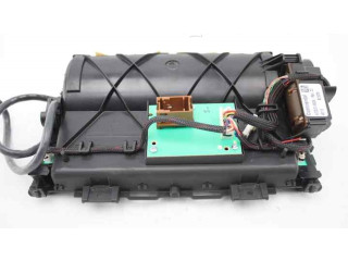 Дисплей    15609136800   Alfa Romeo Giulietta