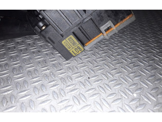 Ручка стеклоочистителей 173738   Toyota Corolla E120 E130  