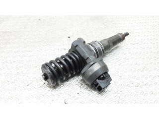 Vstřikovač 0414720221, 038130073AP   Volkswagen Caddy  pro naftový motor 2.0  