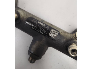 Топливная рампа F00R001823, 059130090J Audi A6 S6 C6 4F для двигателя BKP