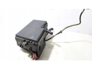 Блок предохранителей     Mazda 3 I    