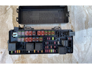 Блок предохранителей 670030526 Maserati Ghibli