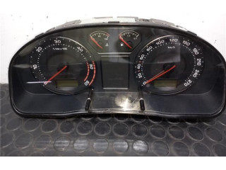 Панель приборов 81071428   Skoda Superb B5 (3U)       